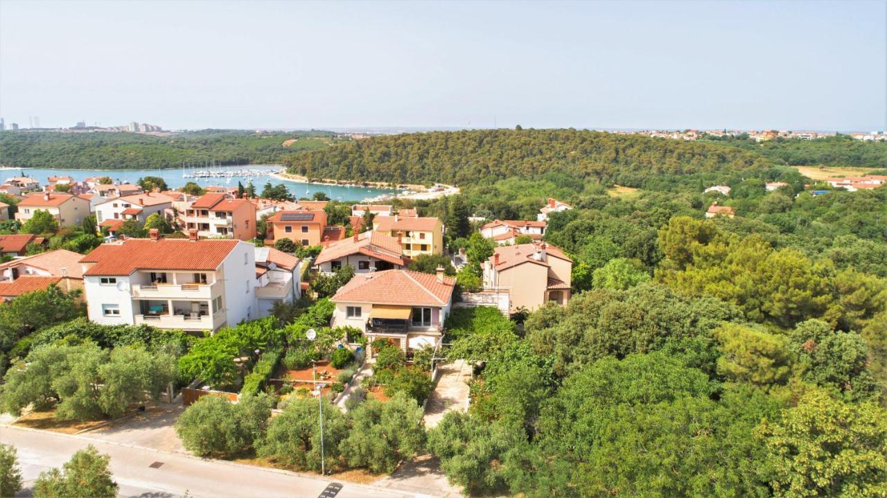 "Andrija" Apartmen'S Banjole Kültér fotó