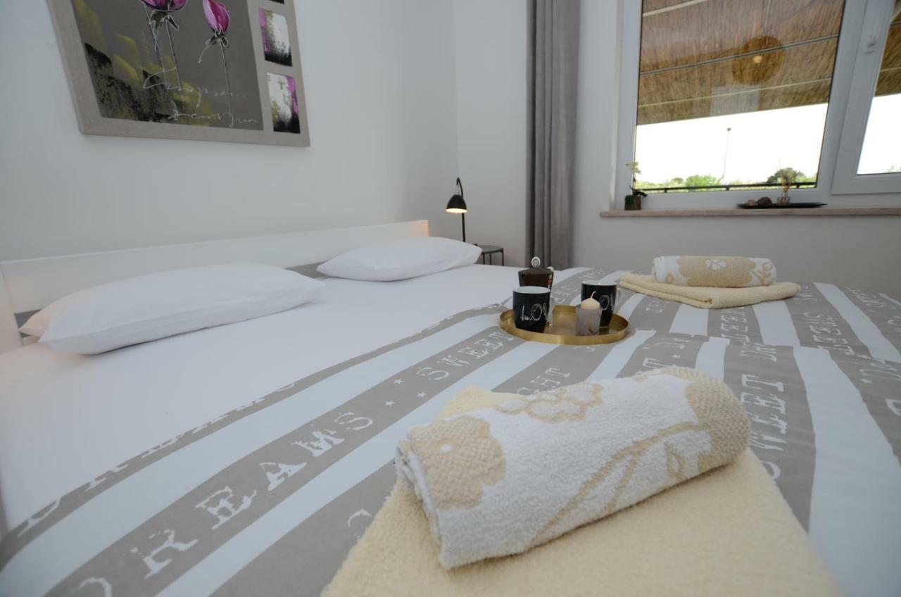 "Andrija" Apartmen'S Banjole Kültér fotó