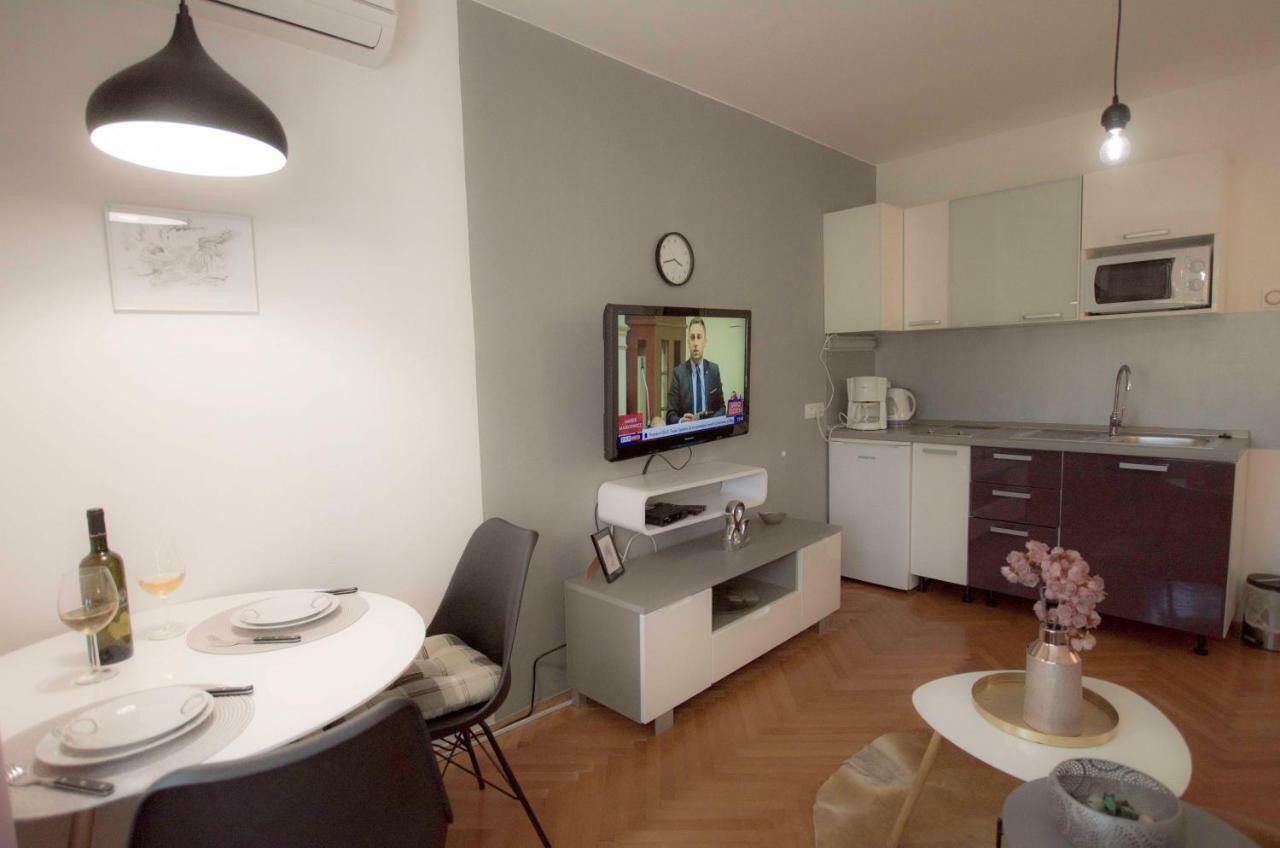 "Andrija" Apartmen'S Banjole Kültér fotó