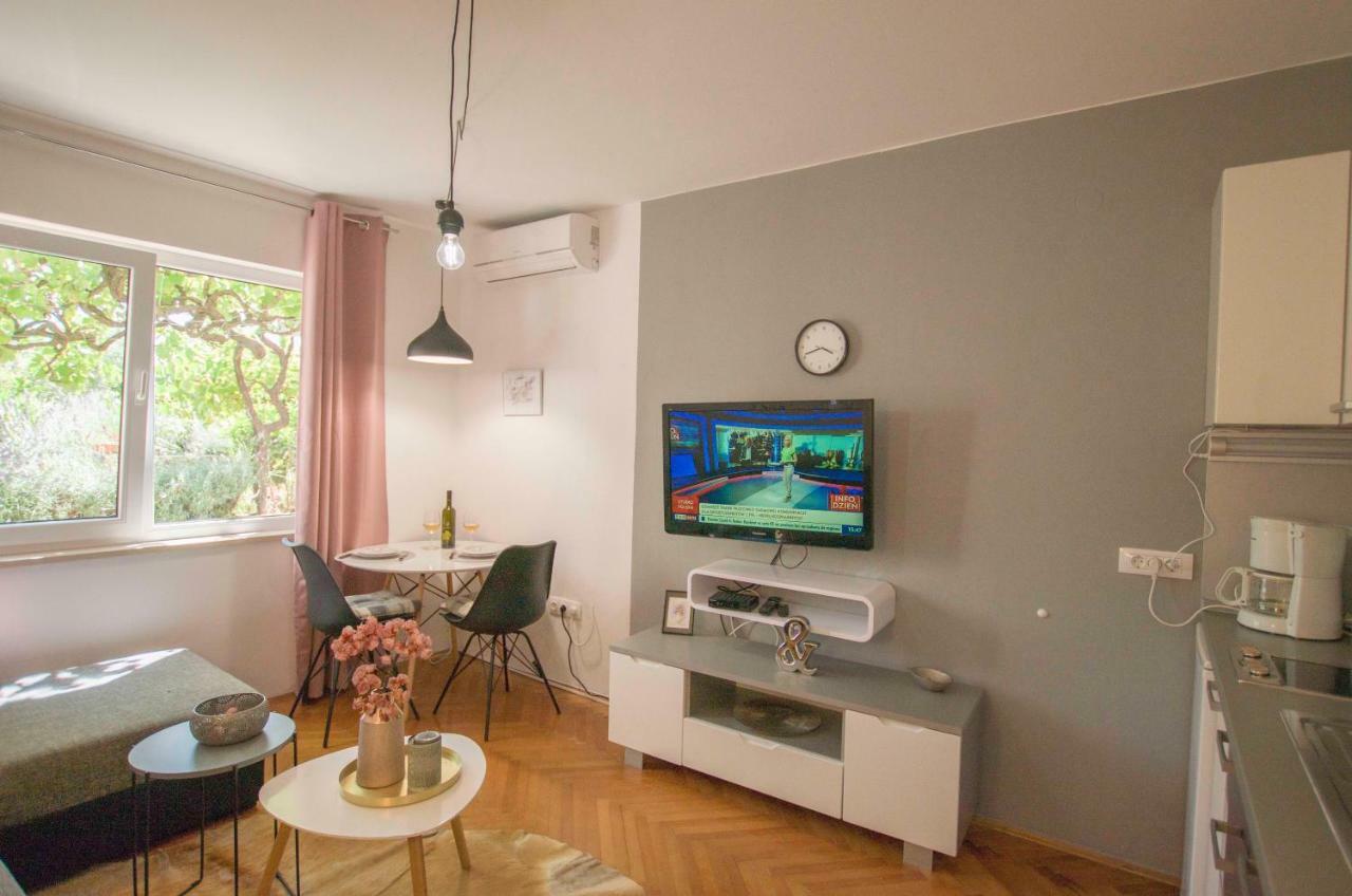 "Andrija" Apartmen'S Banjole Kültér fotó