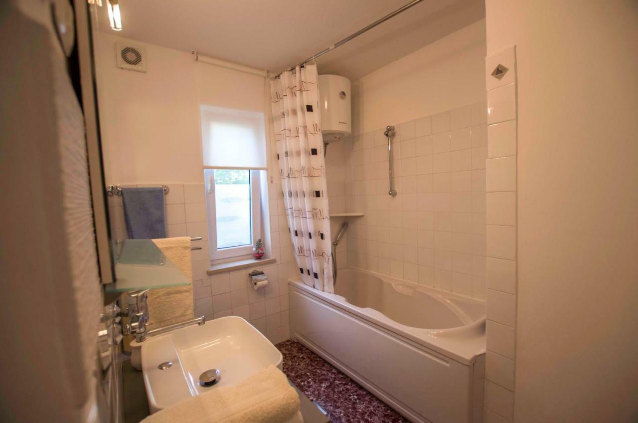 "Andrija" Apartmen'S Banjole Kültér fotó